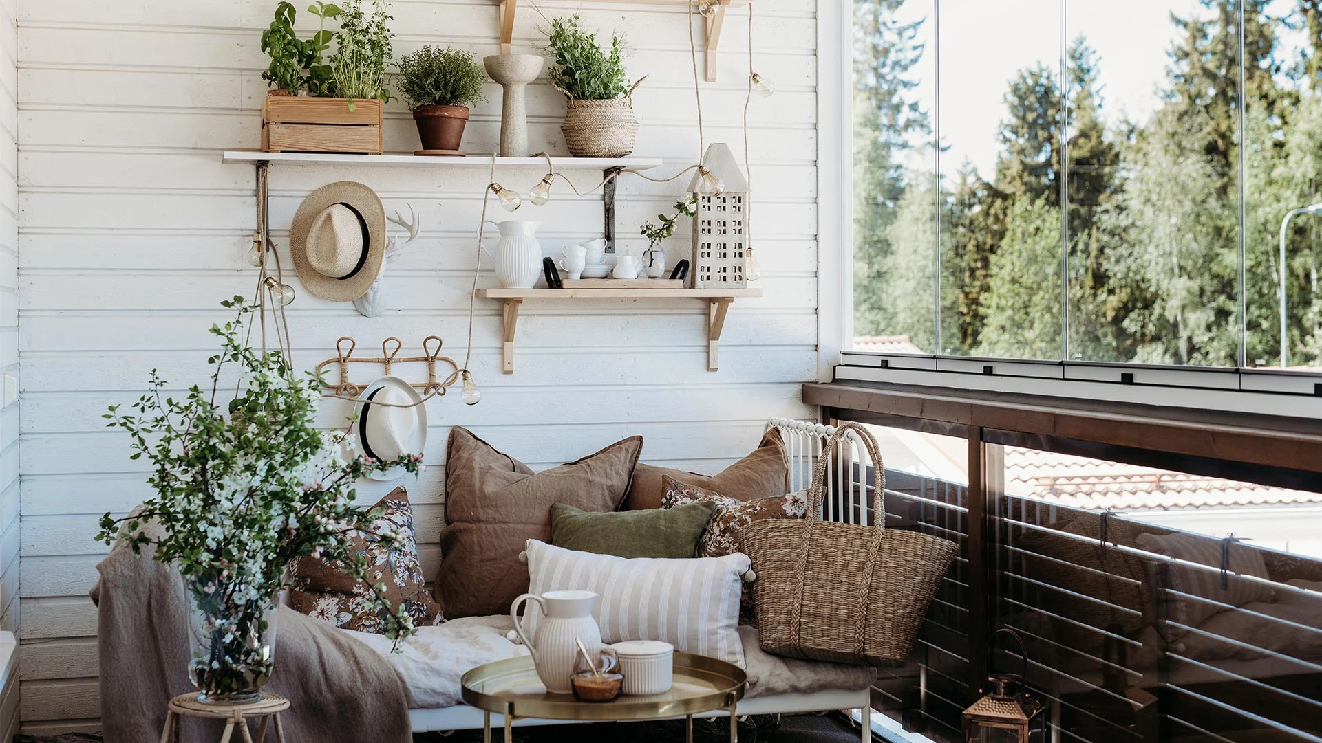 Verhot / aurinkosuoja 1